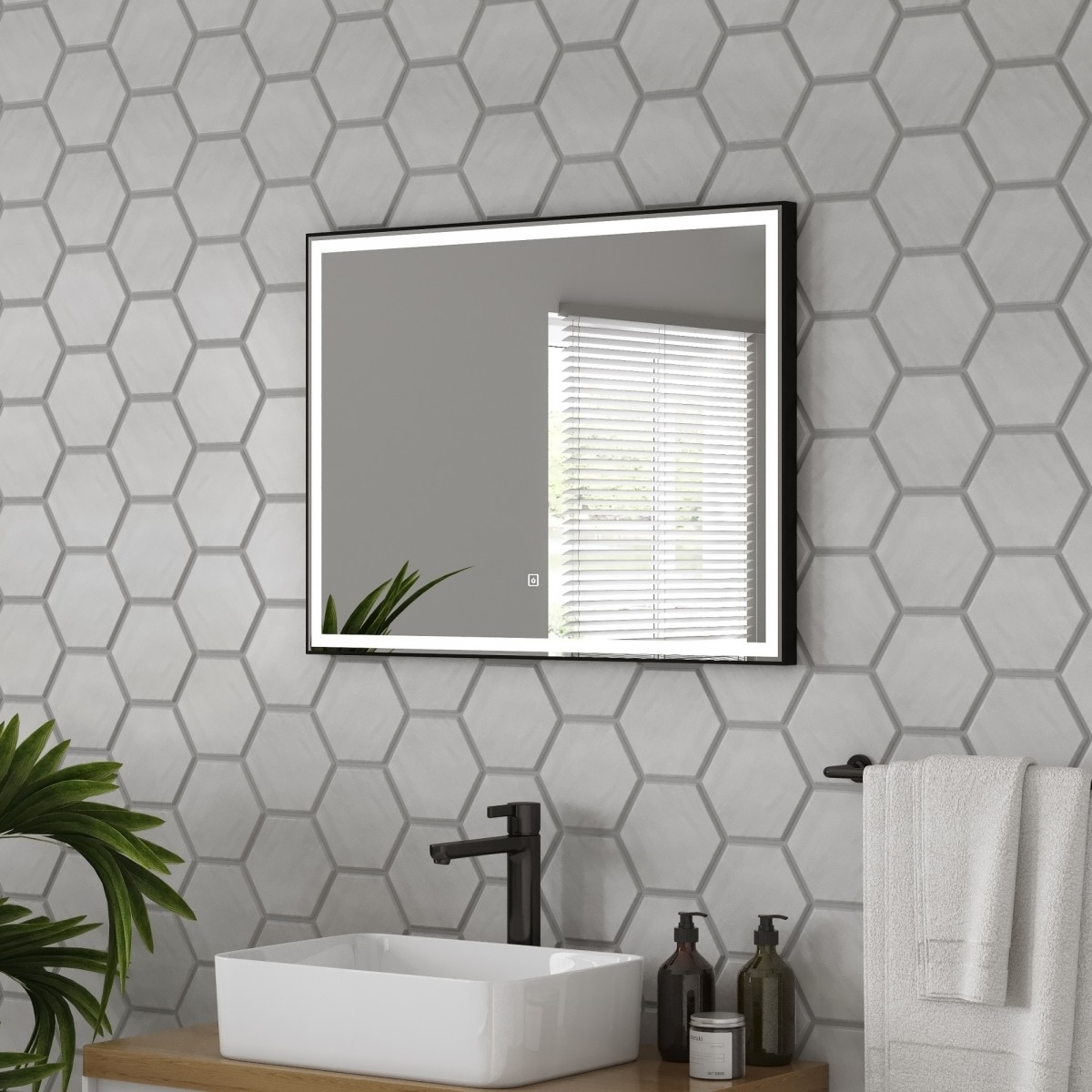 Зеркало Континент Aralia Led 100 ЗЛП1127 1000*700 мм (чёрный) LED